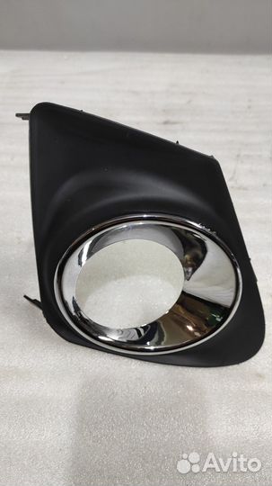 Рамка птф правая Toyota Corolla 150 рестайлинг