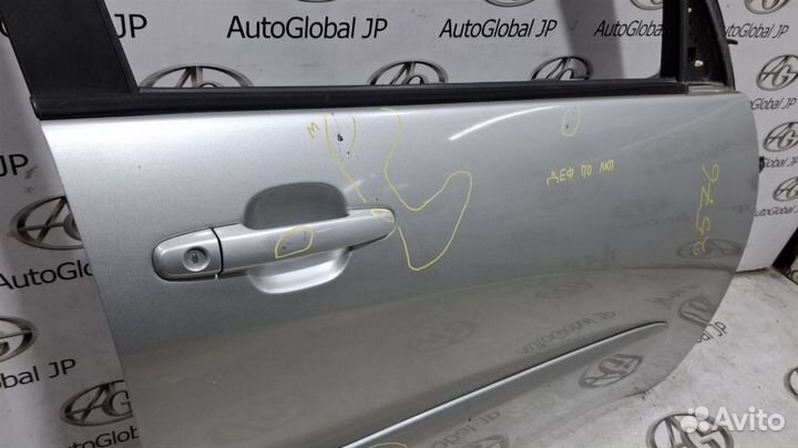 Дверь передняя правая Toyota RAV4