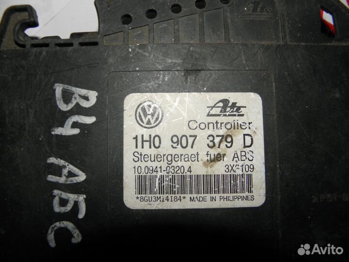 Блок управления ABS Volkswagen Passat B4 1H0907379
