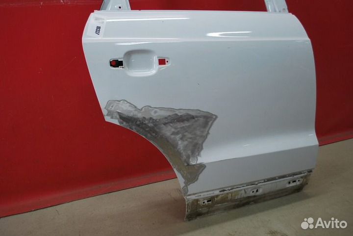 Дверь задняя правая Audi Q3