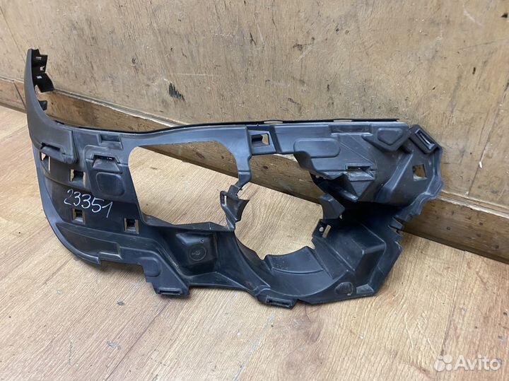 Кронштейн переднего бампера правый Bmw X5 F15