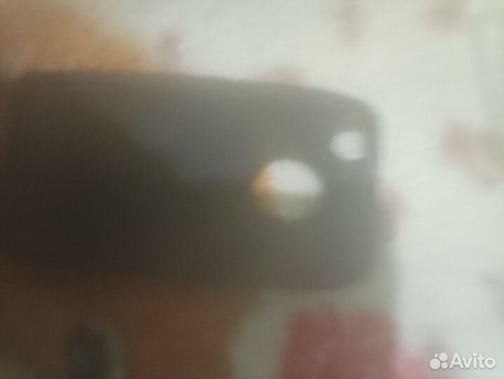 Чехлы на iPhone 4