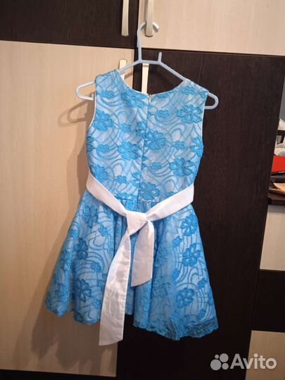 Платье праздничное