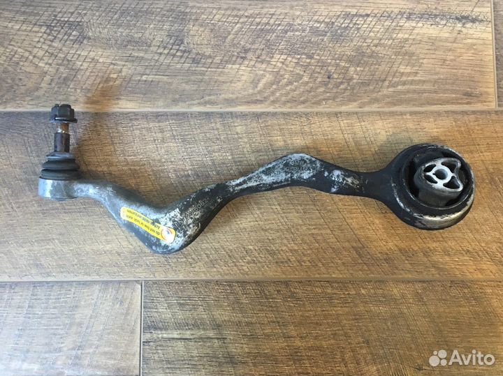 Рычаг передний левый BMW E87