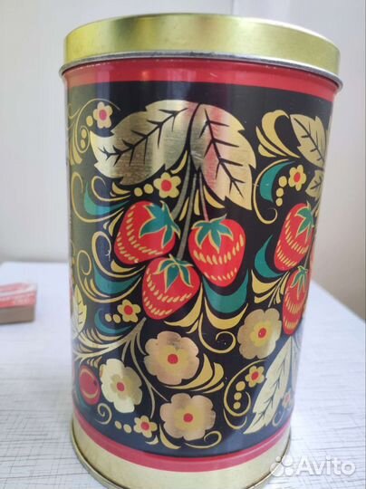 Жестяная банка для хранения