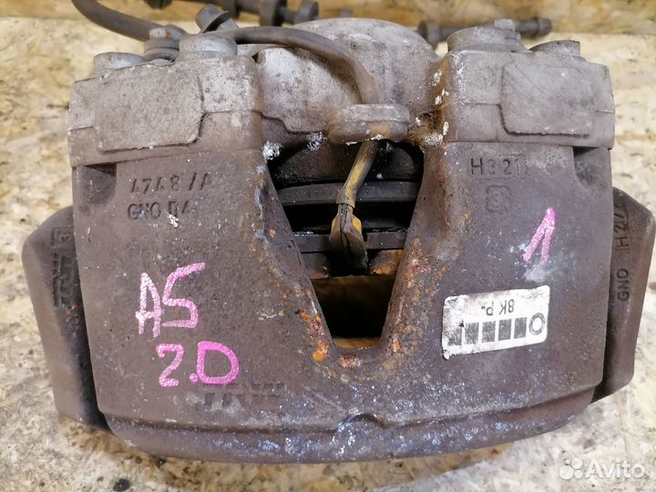 Тормозной суппорт передний левый Audi A5