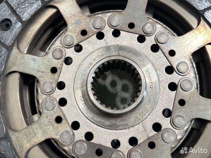 Комплект сцепления BMW S85 M5 E60 E63