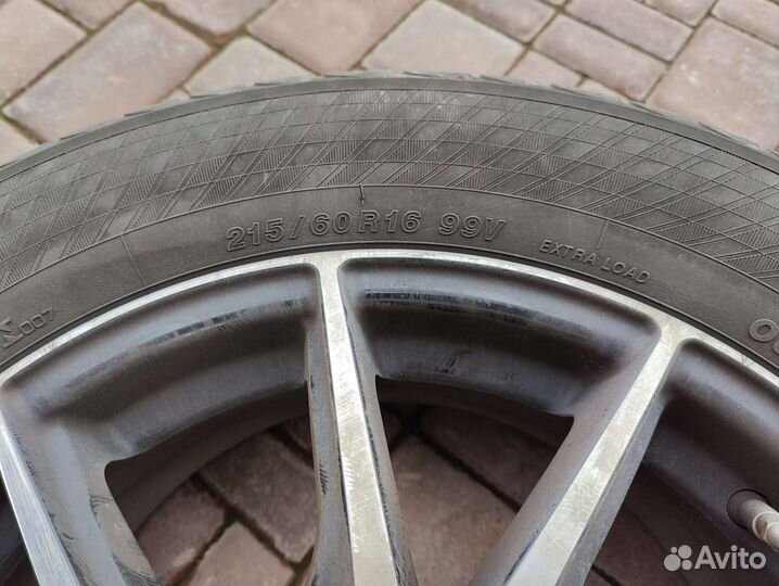 Yokohama C.Drive2 AC02B 215/60 R16