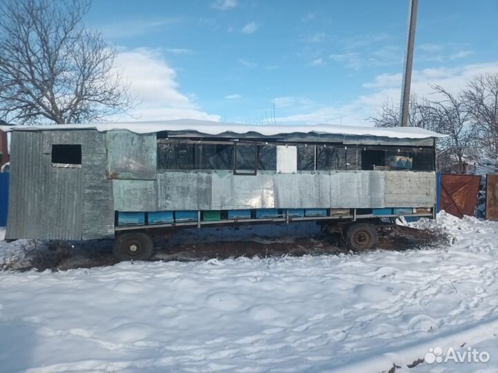 Пчелоприцеп