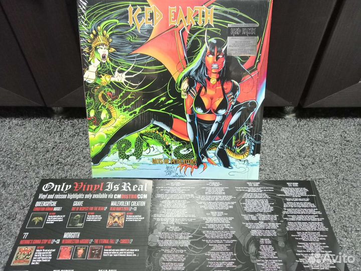 Lp Iced Earth, Grave Digger