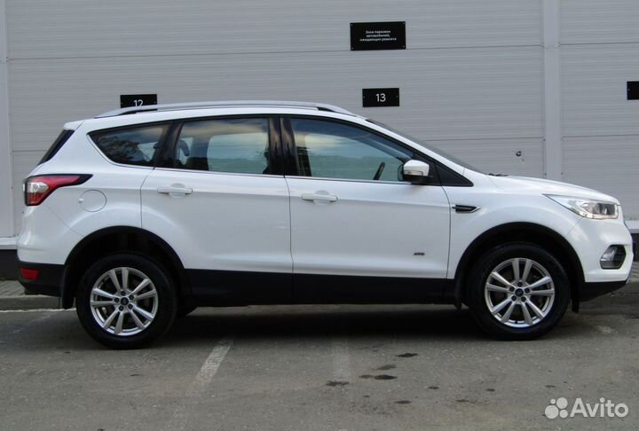 Ford Kuga 1.5 AT, 2018, 107 002 км