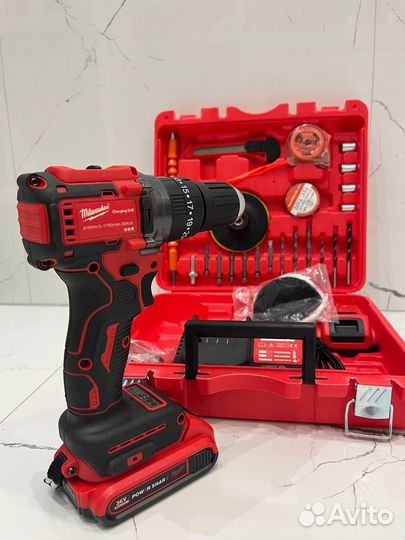 Шуруповерт Milwaukee 36V ударный с двумя АКБ