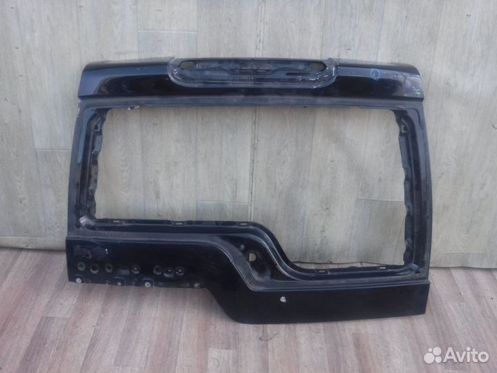 Крышка багажника №31 land rover Discovery 3 2006