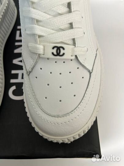 Женские кроссовки chanel