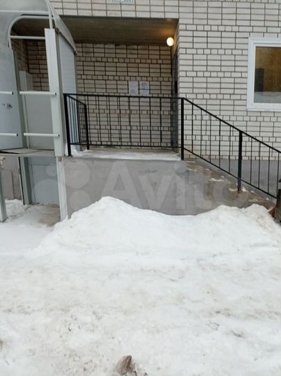 1-к. квартира, 50 м², 1/10 эт.