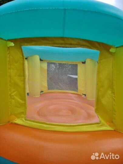 Игровой батут с сеткой + бассейн