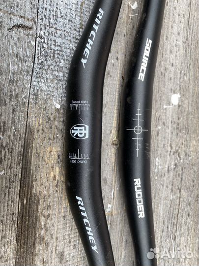 Рули и звезда для велосипеда