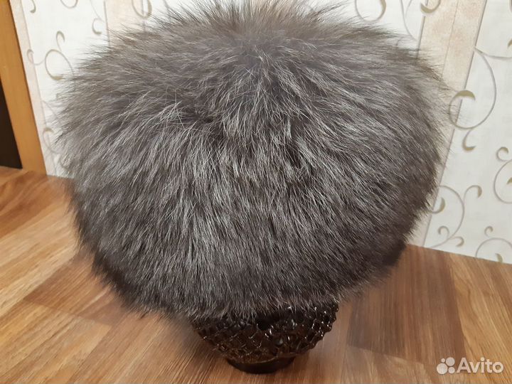 Шапка женская, отличный вариант для рукоделия