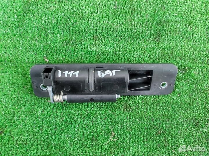 Ручка открытия крышки багажника Mercedes Benz ML