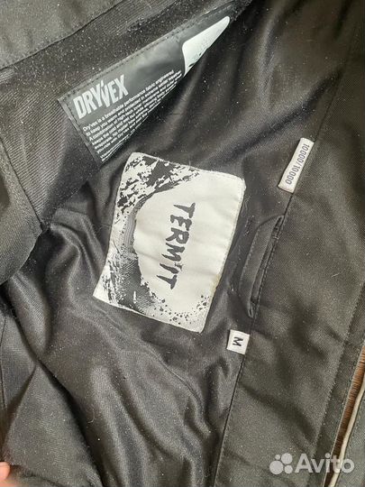 Костюм горнолыжный