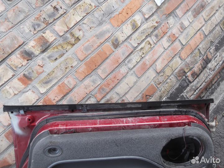 Дверь передняя правая Mazda 626 GE