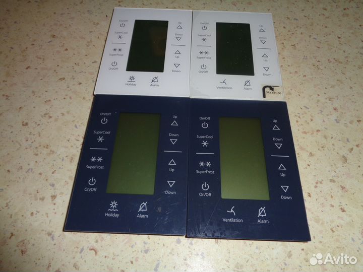 Дисплей на двери холодильников Либхер