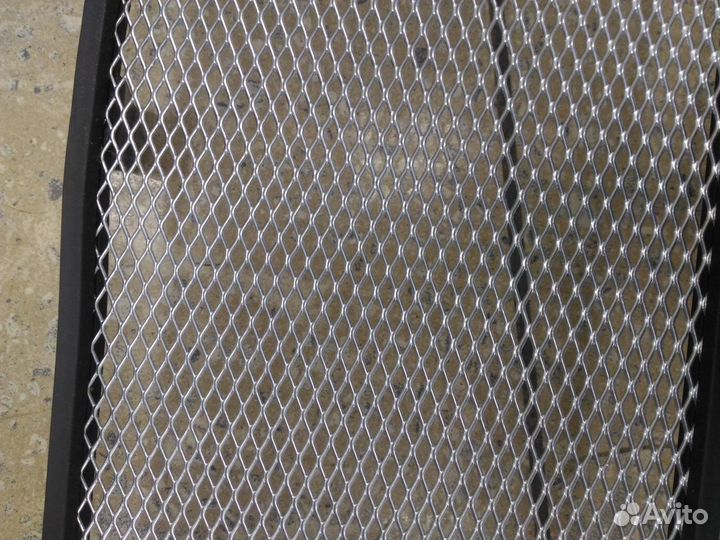 Сетка в бампер nissan Note хром/черн