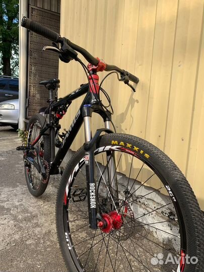 Двухподвесный велосипед Jamis Dakar на 26
