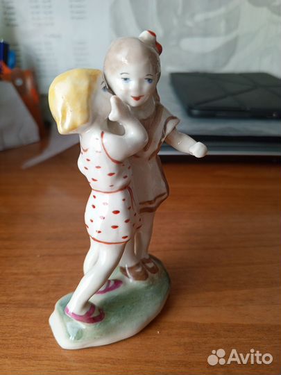 Фарфоровые статуэтки СССР