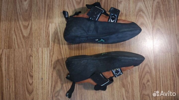 Скальные туфли 38,5