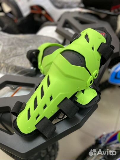 Защита колена Ataki