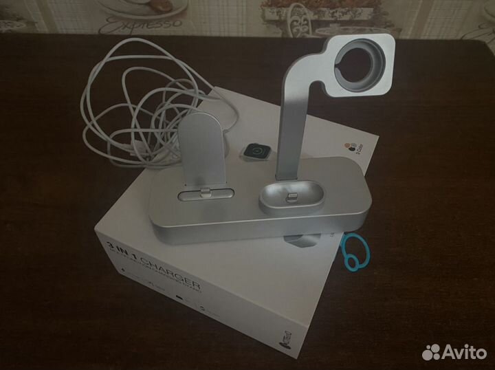 Докстанция 3 в 1