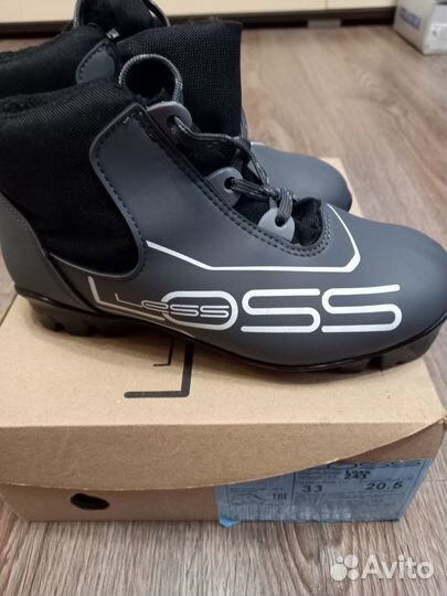 Лыжные ботинки р.33