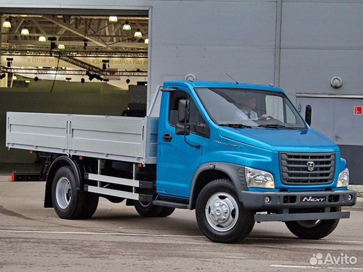 Водитель на газон