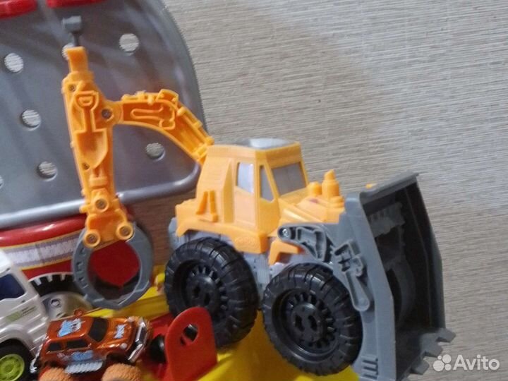 Игрушки для мальчика пакетом