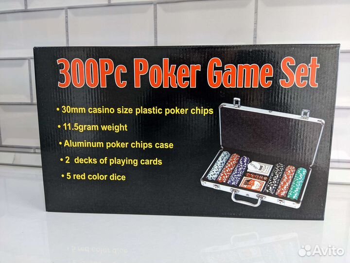 Покерный набор 300 фишек новый