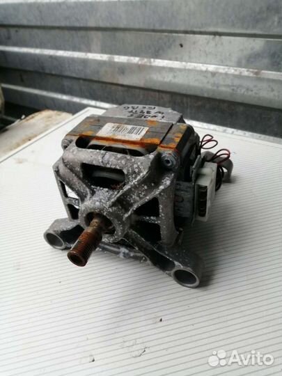 Двигатель стиральной машины Indesit w84 tx ex bg