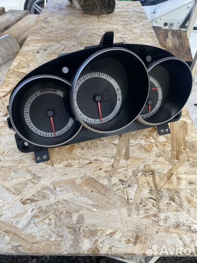 Щиток приборов спорт mazda 3 bk МКПП