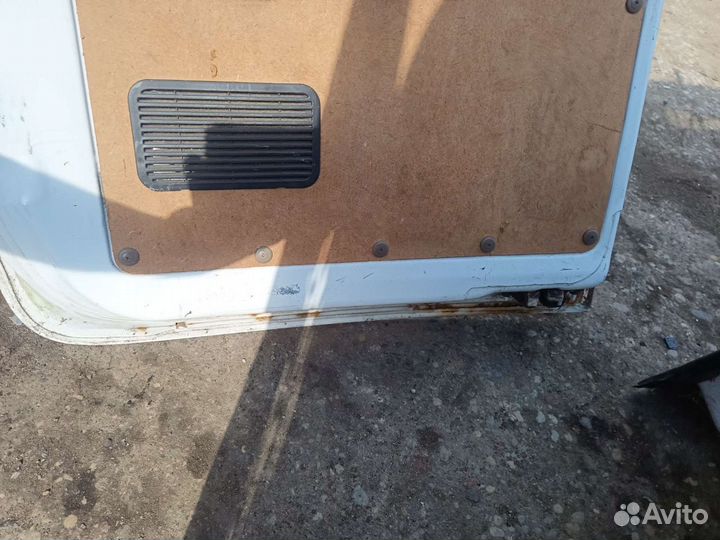 Дверь задняя Хундай Н1