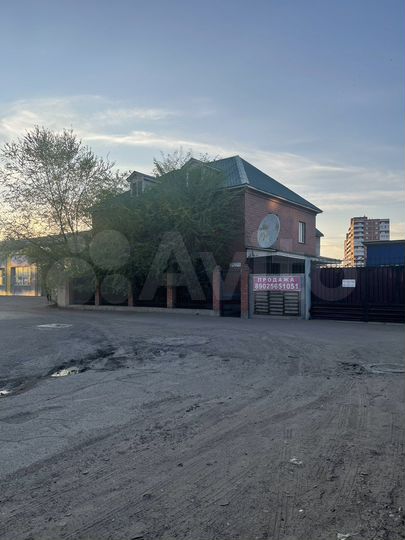 Свободного назначения, 2100 м²