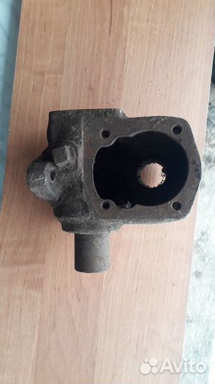 Корпус рулевой колонки