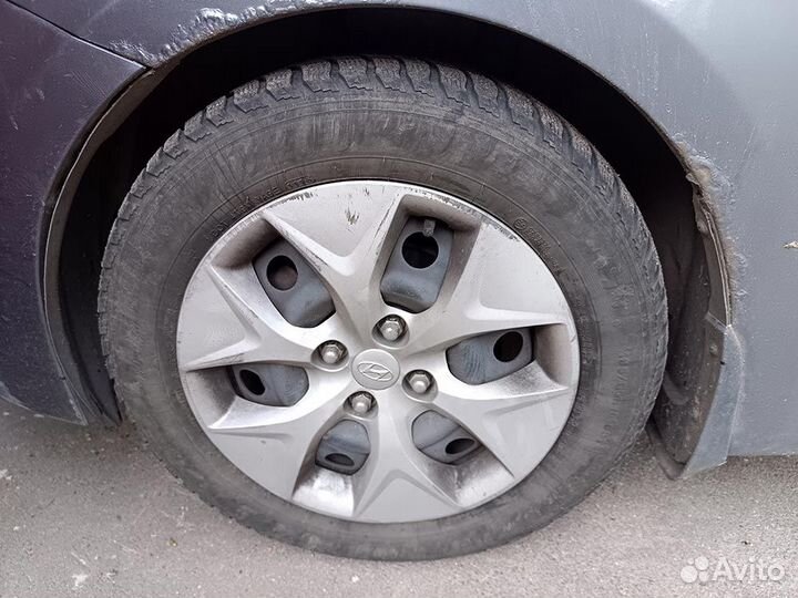 Kumho I'Zen KW22 185/65 R15