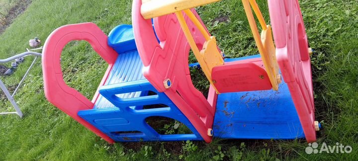 Детский игровой комплекс с горкой