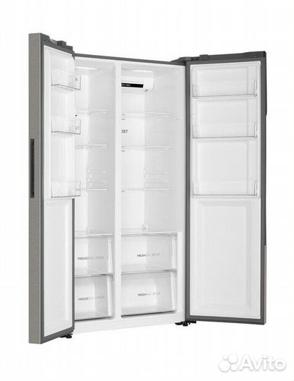 Холодильник новый