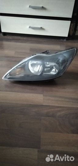 Фара левая на Ford Focus 2 рестайлинг
