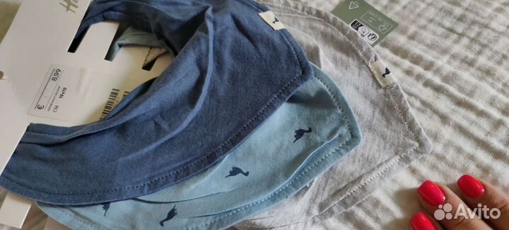 Слюнявчик нагрудник hm новый