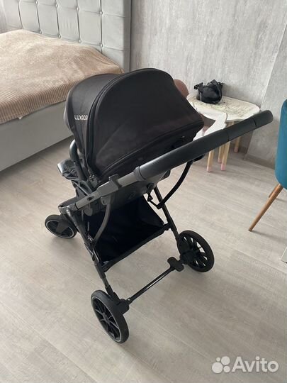 Прогулочная коляска luxmom