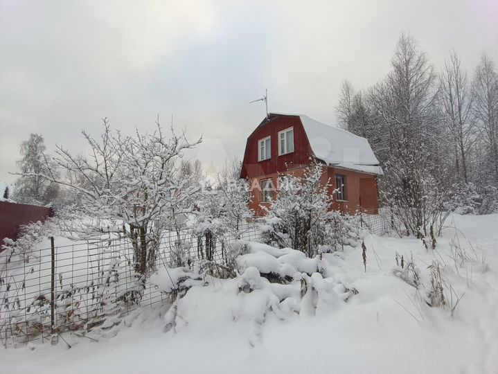 Дом 53,4 м² на участке 8 сот.