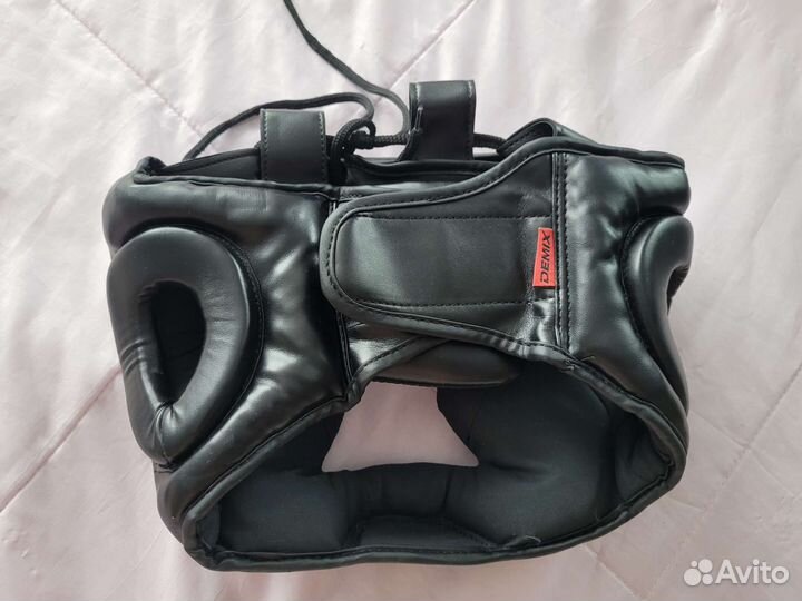 Боксерский шлем