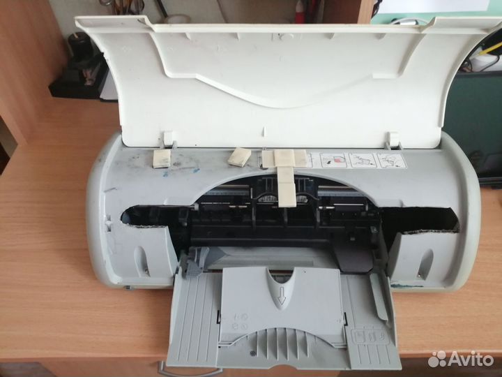 Принтер HP deskjet d1360